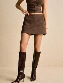 Poéselle 女士纯色时尚裹身宽松腰部短裤棕色裙裤棕色短裤女士棕色半身裙裤曲线女士裙裤 - 咖啡棕 - 查看 3