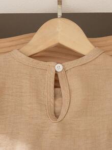 SHEIN Vintaside Kids 女童夏季新款圆领蝴蝶袖荷叶边蝴蝶结装饰衬衫和直筒短裤套装，休闲复古时尚 - 卡其色 - 查看 7