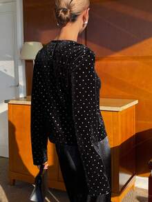 Livesso Élégant T-shirt rond noir à paillettes pour femmes, convient pour les banquets à manches longues