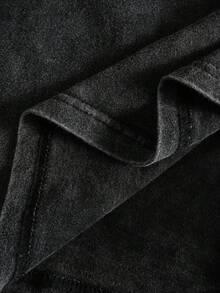 PAVTROS 男士休闲街头风极简棉质短袖T恤，宽松短款版型，做旧棉质面料搭配毛边设计，展现轻松街头风格，适合日常休闲、时尚、街头穿搭；是节日、街头风、宽松、男士、情侣、印花、送给男友、朋友、情侣装、男友的绝佳礼物。 - 黑色 - 查看 6