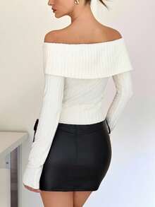 Rafferiza 1. Áo croptop dệt kim gân sọc trễ vai thanh lịch dành cho nữ, tay dài, kiểu áo thun giả len sang trọng, cổ áo bất đối xứng, dáng ôm, áo len chui đầu co giãn gợi cảm thời trang thường ngày, thích hợp cho mùa thu/đông. - Màu be - Xem 2