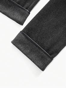 MOTF PREMIUM FASHIONABLE RETRO MINIMALIST OVERCOAT WITH UNIQUE DECORATIVE BUTTONS - Black - View 5