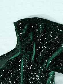 SHEIN Sparklyn Girls' Fashion Green Velvet Patchwork Princess Dress, Metallic Foil Fabric Design, Suitable For Party And Holiday Wear