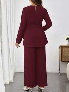 SHEIN 2 piezas Conjunto de maternidad: Camisa de manga larga de cuello redondo de unicolor con diseño de cinturón y pantalones anchos de cintura ajustable, informal - Burdeos - Ver 2
