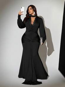 Viva Relle Plus Size V-Neck Black Lace Flowy Dress