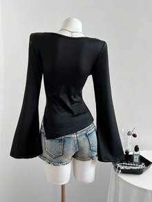 Elamini Áo thun dài tay thiết kế lỗ khóa màu trơn phong cách Y2K Gyaru dành cho nữ, áo đi chơi, áo dự tiệc - màu đen - Xem 2