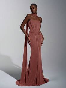 Elitara 极简主义结构主义手工褶皱无肩带紧身连衣裙，适合作为晚礼服、商务正装、宾客礼服、网纱连衣裙、正式礼服、长款连衣裙穿着。 - 藕粉色 - 查看 1