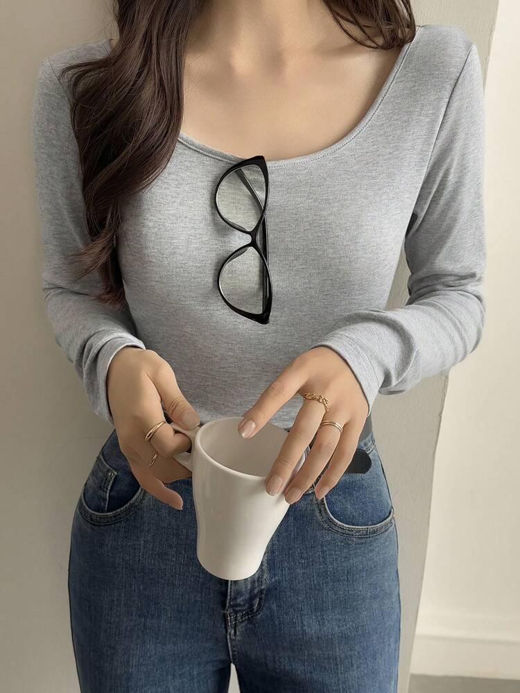 Women's Tight Wrap-Around Crew Neck Undershirt