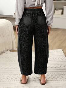 EMERY ROSE Women's Leopard Print Pocket Casual Fashion Jeans - Black - View 2