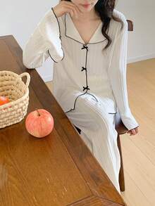 Bộ đồ ngủ dài tay 4 món cho bé gái tuổi teen hình hoa sen hồng trắng - Nhiều màu - Xem 5