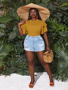 Slaydiva Plus Size Women Solid Color Ruffle Sleeve Bodysuit - Pale Yellow - View 7