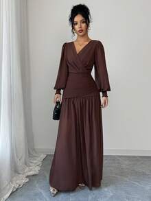 Selianne Elegant chiffongklänning med omlott, v-ringad och rynkad klänning för kvinnor, lång lanternärm, åtsittande midja, lämplig för Halloween, jul, saudiarabisk nationaldag, nyårsfest, cocktailparty, examensceremoni, bröllop, brun - Brun - Visa 4