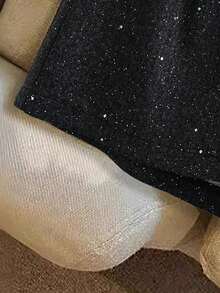 Franclia Stylish And Exquisite Shimmering Fabric, Slimming Woolen Shorts, Party Style, New A-Line Style For Spring And Autumn, Elegant Women's Shorts ,Christmas, New Year , For New Year's Eve, Party, Beach, Elegant, Casual For Women, Romance, Valentine's Day, Dating, Graduation Season Attire, Fashionable Casual Commuter Wear, Business Office Wear, Versatile And Stylish Everyday Casual Wear, Urban Teacher's Professional Attire - Grey - View 4