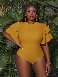 Slaydiva Plus Size Women Solid Color Ruffle Sleeve Bodysuit - Pale Yellow - View 2