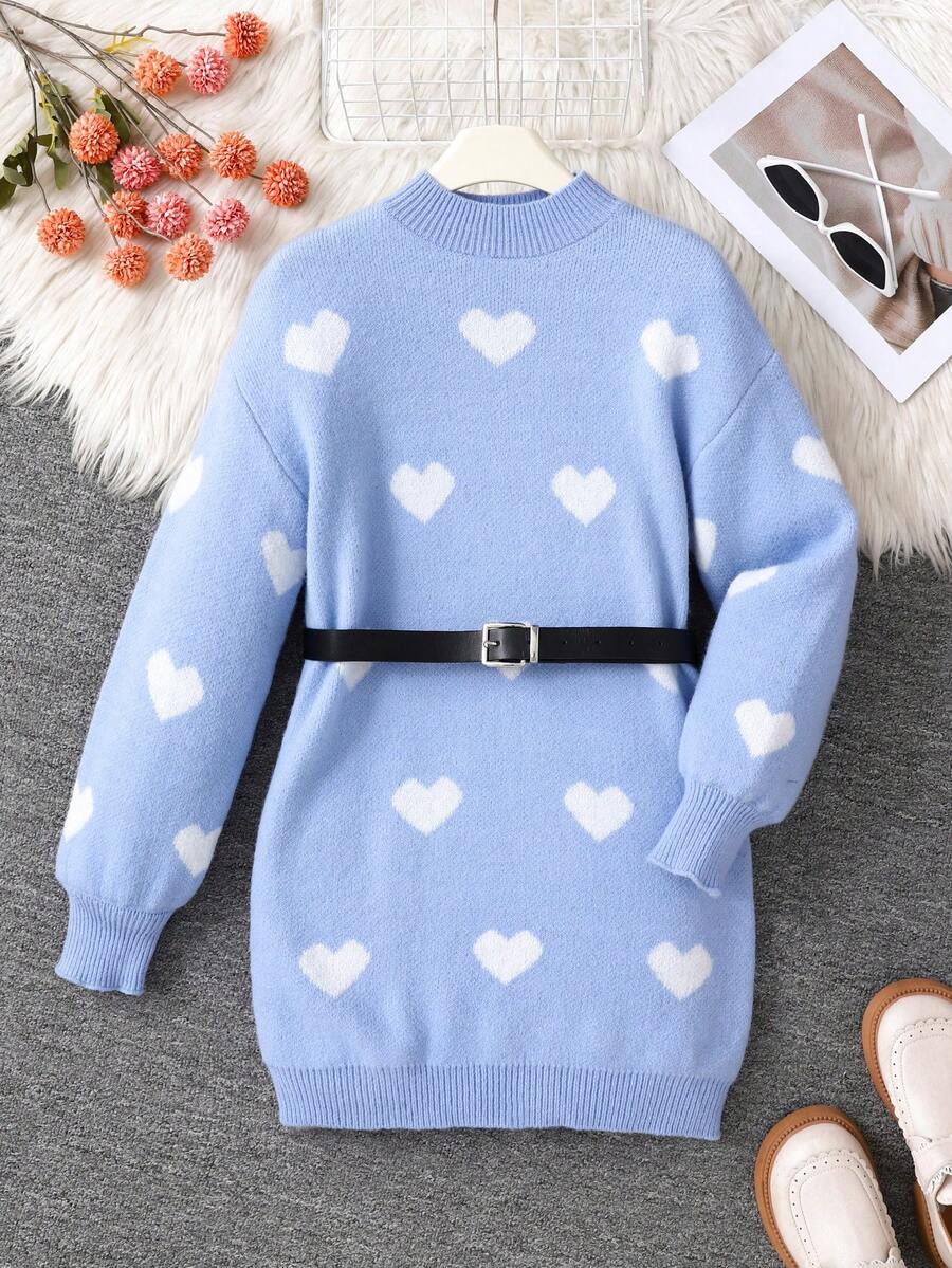 SHEIN 少女休闲宽松长袖圆领毛衣连衣裙 蓝色毛衣连衣裙 爱心毛衣连衣裙 少女爱心连衣裙 秋冬季少女毛衣连衣裙 - 藍色 - 查看 1