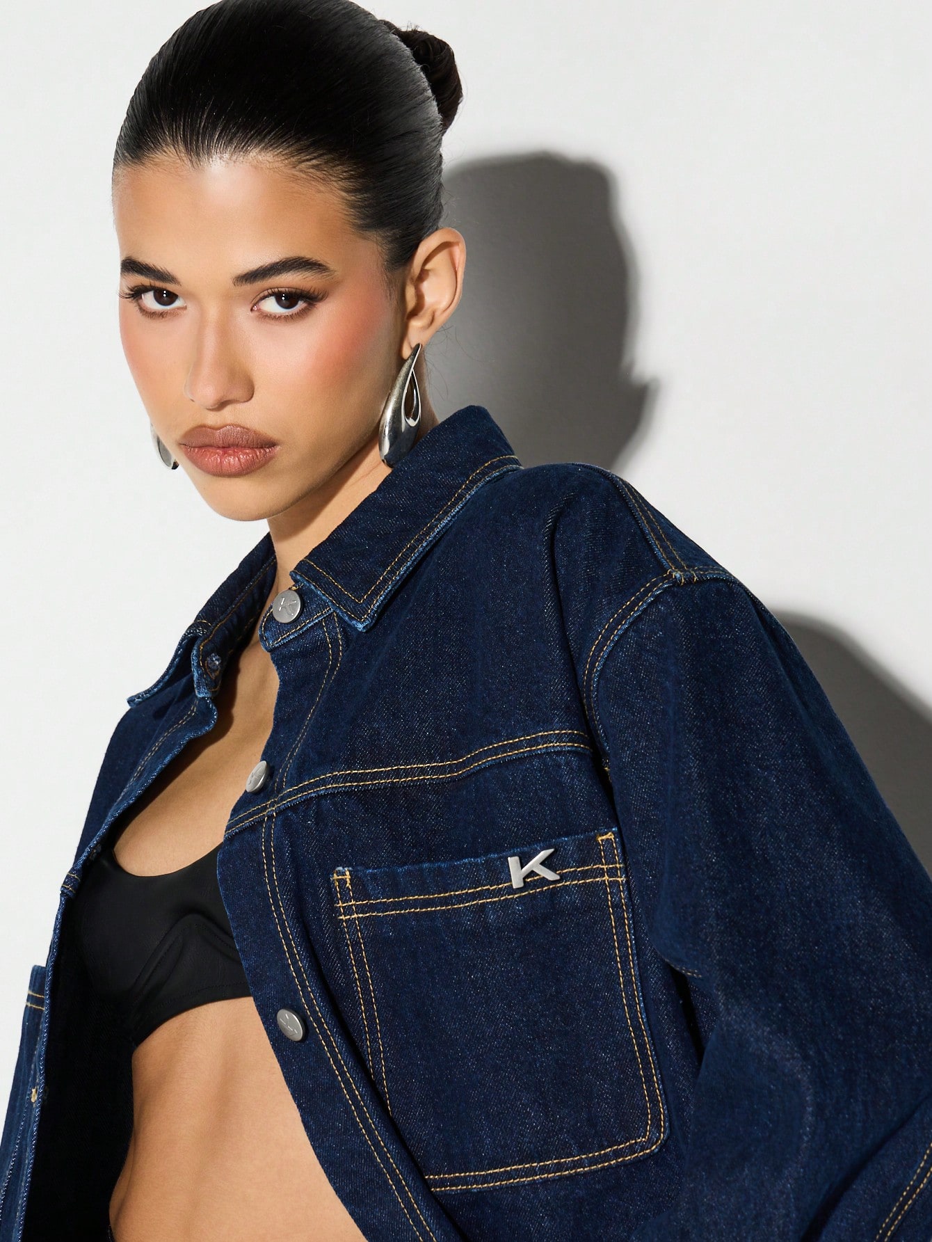 KIZN Chemise en jean oversize à boutons sur le devant