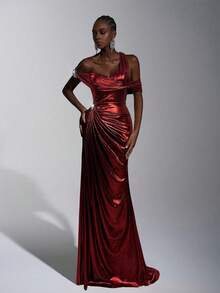 Elitara 优雅奢华的银色涂层褶皱不对称领口蝙蝠袖A字型长款晚礼服 - 酒紅色 - 查看 3