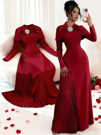 Rafferiza 这款优雅的女士长裙适合秋冬季节，采用高贵典雅的披肩领设计，饰以钻石配饰褶皱，侧边褶皱长裙摆，适合情人节约会、派对、假日等场合。修身的上身设计，自然的腰线过渡，不对称的褶皱裙摆营造出动感的层次感和飘逸的廓形，散发着复古奢华的高端气质。这款长裙适合多种场合，例如宴会、日常通勤、派对、晚宴、约会、时尚聚会等，是一款都市休闲长裙。