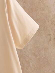 Manfinity NXTstreet 男士休闲字母数字印花圆领短袖T恤，新年款 - 卡其色 - 查看 5