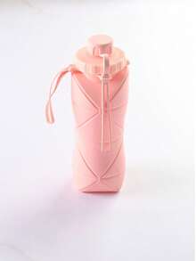 可折叠硅胶水瓶，旅行必备，轻巧便携，适合户外运动健身。