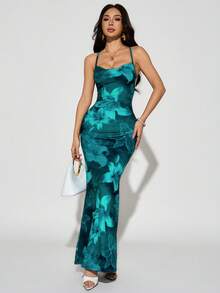 SHEIN PETITE Vestido floral con escote pronunciado y espalda descubierta para vacaciones - Verde - Ver 10