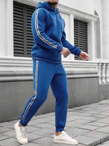 Manfinity Homme 男士侧条纹口袋抽绳连帽衫和运动裤休闲运动套装 男士运动套装 男士两件套 蓝色两件套 男士套装 蓝色男士慢跑服 男士两件套运动服 日常休闲、周末旅行、户外活动、探险旅行、轻松的工作环境或半正式场合、男友/丈夫礼物、周年纪念礼物、圣诞节服装 蓝色两件套 男士健身连帽衫 男士连帽衫和运动裤套装 男士两件套运动服 - 寶藍色 - 查看 3