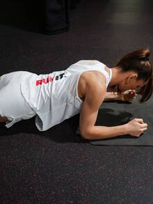 Powerista 女式字母印花网眼拼布休闲健身运动背心