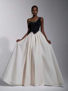 Elitara Vải dệt kim đàn hồi màu đen và be sang trọng và sang trọng với vải organza, trang trí bằng chuỗi đá giả thủ công, cổ áo bất đối xứng với viền xếp nếp cực lớn và đuôi váy xếp nếp, váy dạ hội trang trọng dành cho nữ - Nhiều màu - Xem 2