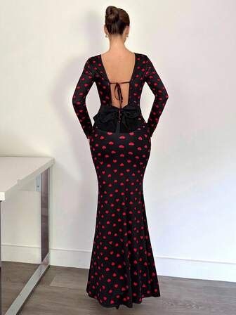 Rafferiza Vestido extra largo para mujer, escote cuadrado, mangas largas, diseño de espalda hueca, estampado de mariposa, estilo ajustado sexy con elemento de corazón, versátil para uso diario