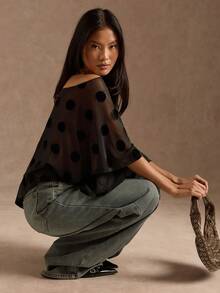 SHEIN BAE 女士黑色夜店时尚性感半透明波点露肩派对上衣，适合女士夜间外出聚会，波点薄纱上衣 - 黑色 - 查看 5