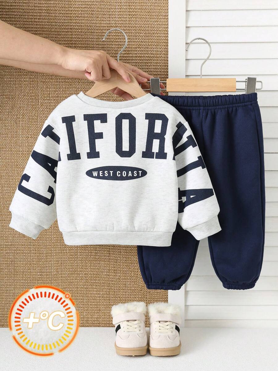 SHEIN 2pcs/Set Baby BoyCasual Letter Graphic Crew Neck Sweatshirt And Jogger Pants Outfit, Navy Blue Tracksuit, Comfortable & Versatile Streetwear For Baby Boys In Autumn/Winter Baby Boy Sweatsuit Baby Sportswear Baby Set Autumn Winter Season Baby Boy Track Suit