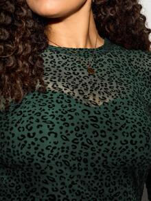 SHEIN Tall CURVE Áo thun dài tay họa tiết da báo cỡ lớn dành cho nữ - màu xanh lá - Xem 4