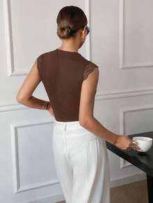 Siren Gaze Women's Contrast Lace V-Neck Sleeveless Fitted Blouse Summer Elegant Brown - Brown - View 2