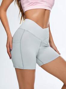 SHEIN Sports Women's Light Grey V-Cut High Waist Workout Shorts,Crossover Waistband Seamless Yoga Shorts,Silver Gray Women's Sports Shorts,Yoga Shorts With Pocket - Light Grey - View 4