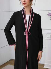 Al Najma Contrast Color Strap Woven Splice Headscarf & Abaya - Black - View 2