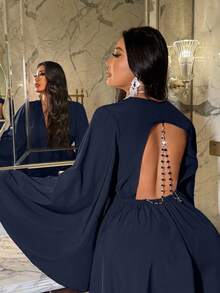 NU&NOW Plus Size Women V-Neck Backless Metal Chain Minimalist A-Line Sexy Elegant Commuter Dress, Autumn/Winter - Navy Blue - View 4