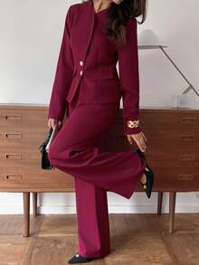 Elyressa Pantalones de traje con cintura ceñida, pierna ancha y plisada, decorados con hebilla de metal en estilo asimétrico y superpuesto, manga larga, conjunto de traje de oficina de estilo francés para dama - Burdeos - Ver 7