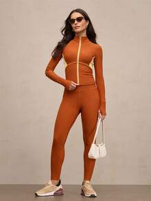 Activina Chaqueta deportiva ajustada con cremallera y mangas largas de color contrastante para mujer - Óxido marrón - Ver 4