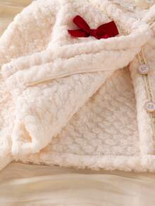 SHEIN 女童绒面长袖开衫，饰有金色蕾丝边和3D蝴蝶结，搭配红色百褶裙，两件套，适合春秋季穿着，舒适优雅，休闲及派对皆宜。 - 紅色 - 查看 9