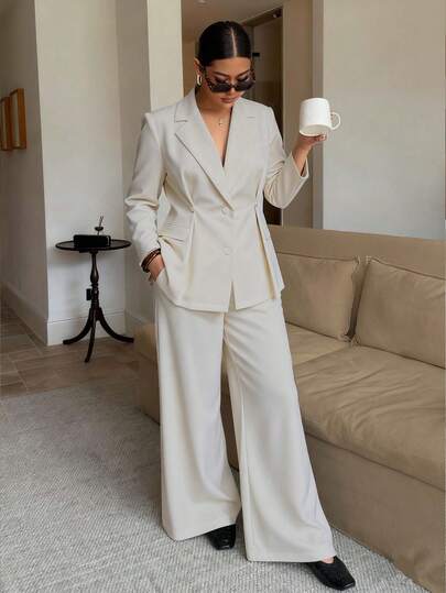 Dripcurv Plus Size Elegant Apricot Suit Set For Autumn/Winter,New Year Look,Christmas Outfit For Women,Thanksgiving Outfit For Women