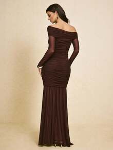 Poéselle Abito lungo elegante da donna con scollo asimmetrico e arricciature per occasioni di festa