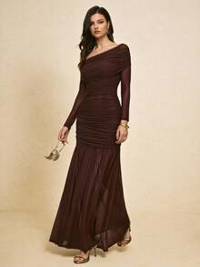 Poéselle Abito lungo elegante da donna con scollo asimmetrico e arricciature per occasioni di festa