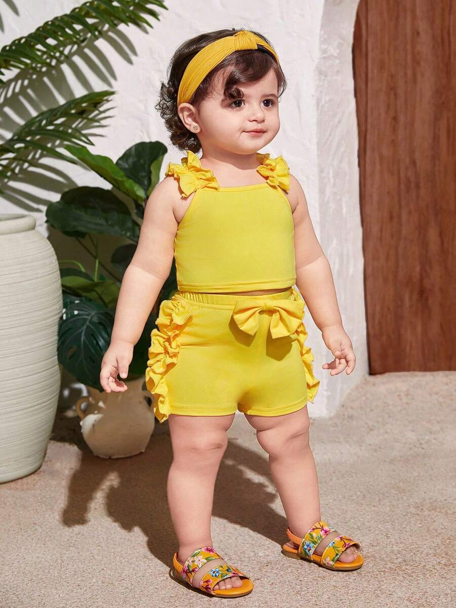 SHEIN Babygirl Cute Yellow Knit Camisole Top And Elastic Waist Shorts Set, Summer - Yellow - View 1