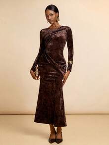 Lyxana Fitted Mermaid Velvet Twist Ruched Dress - Coffee Brown - View 4