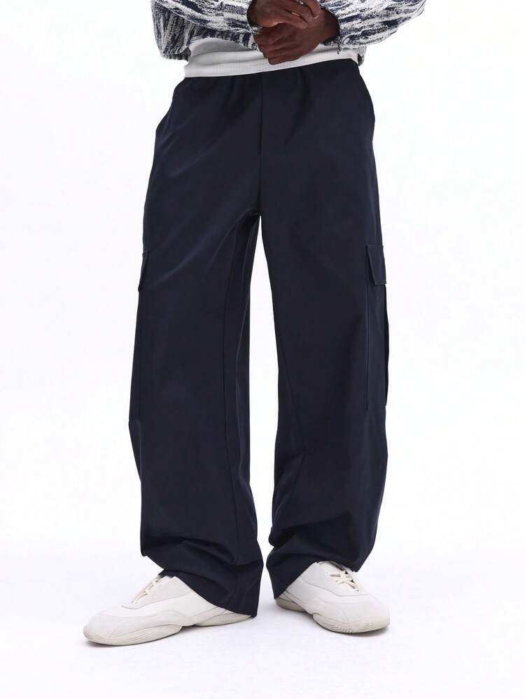 SUMWON Navy Wide Leg Cargo Pants With Elastic Waist And Side Pockets For Casual Streetwear Style