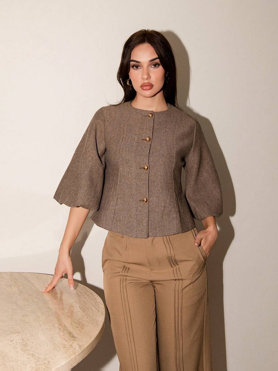 Bris Aura 优雅复古法式女式浪漫约会奢华高端设计人字形圆领短款灯笼袖收腰金属纽扣西装外套 - 彩色 - 查看 1