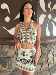 Carolina Barros 女士度假杏色底色黑花刺绣露背蝴蝶结短款上衣和 A 字迷你裙套装，女士套装，圣诞女装，海滩度假装，派对女装，音乐节/演唱会装，新年女装 - 彩色 - 查看 4