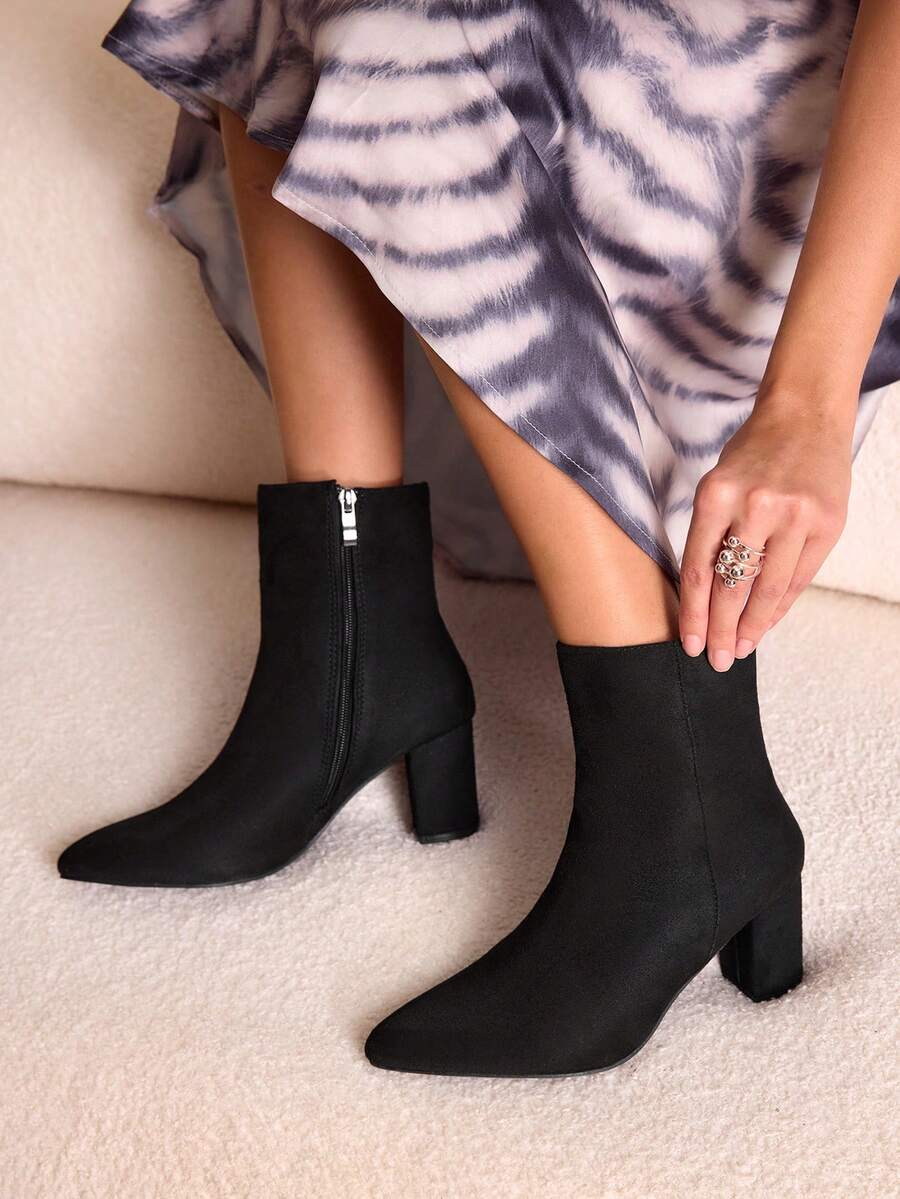 女士黑色尖头侧拉链时尚高跟踝靴 - 黑色 - 查看 1