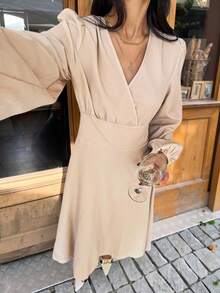 Serisse Elegant Beige Autumn Women's Lantern Sleeve Long Maxi Dress,Brunch Wedding Guest Outfits,French Modest Pleated Puffy Dress,Business Casual Office Wear - Apricot - View 6