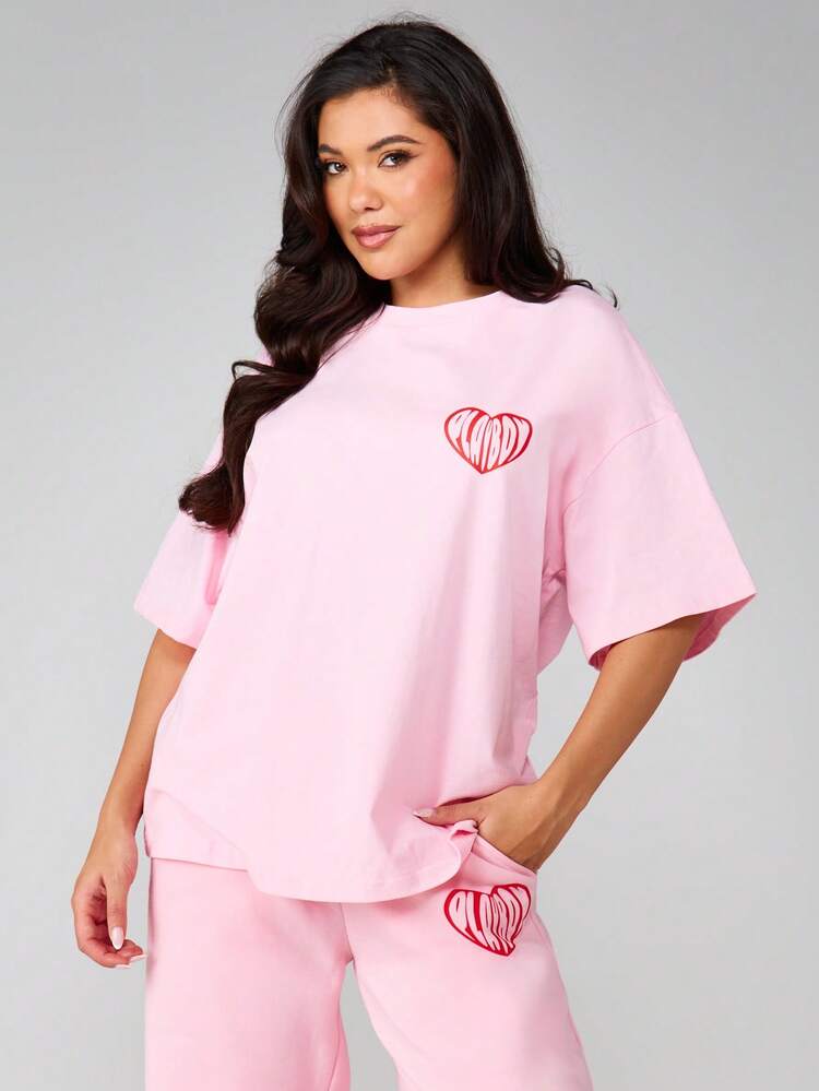Missguided x Playboy Oversized Herz Grafik T-Shirt Kurzarm Rundhals Baumwolle Tee Valentinstag Liebe Muster Lässig Komfortabler Sitz